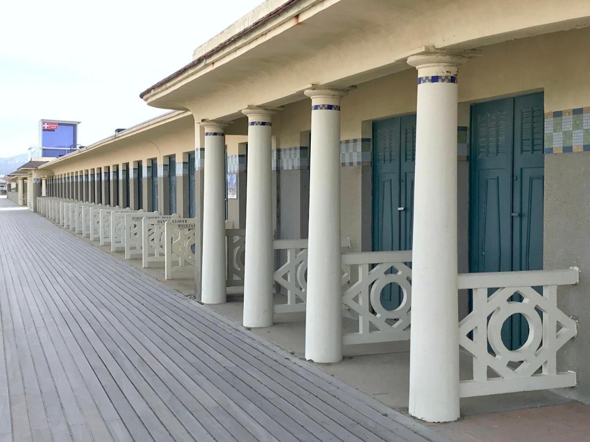 Appartement 3 Chambres Avec Roof Top A 5 Mn De La Plage 多维尔 外观 照片