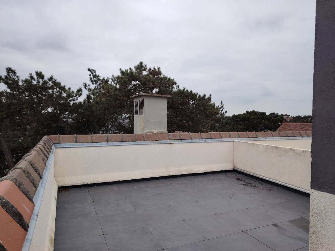 Appartement 3 Chambres Avec Roof Top A 5 Mn De La Plage 多维尔 外观 照片